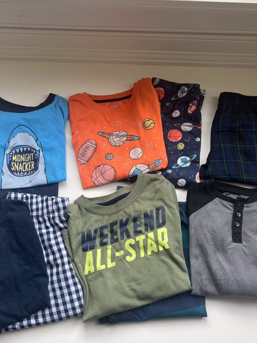 Boys Pajamas Bundle Size S(6/7)